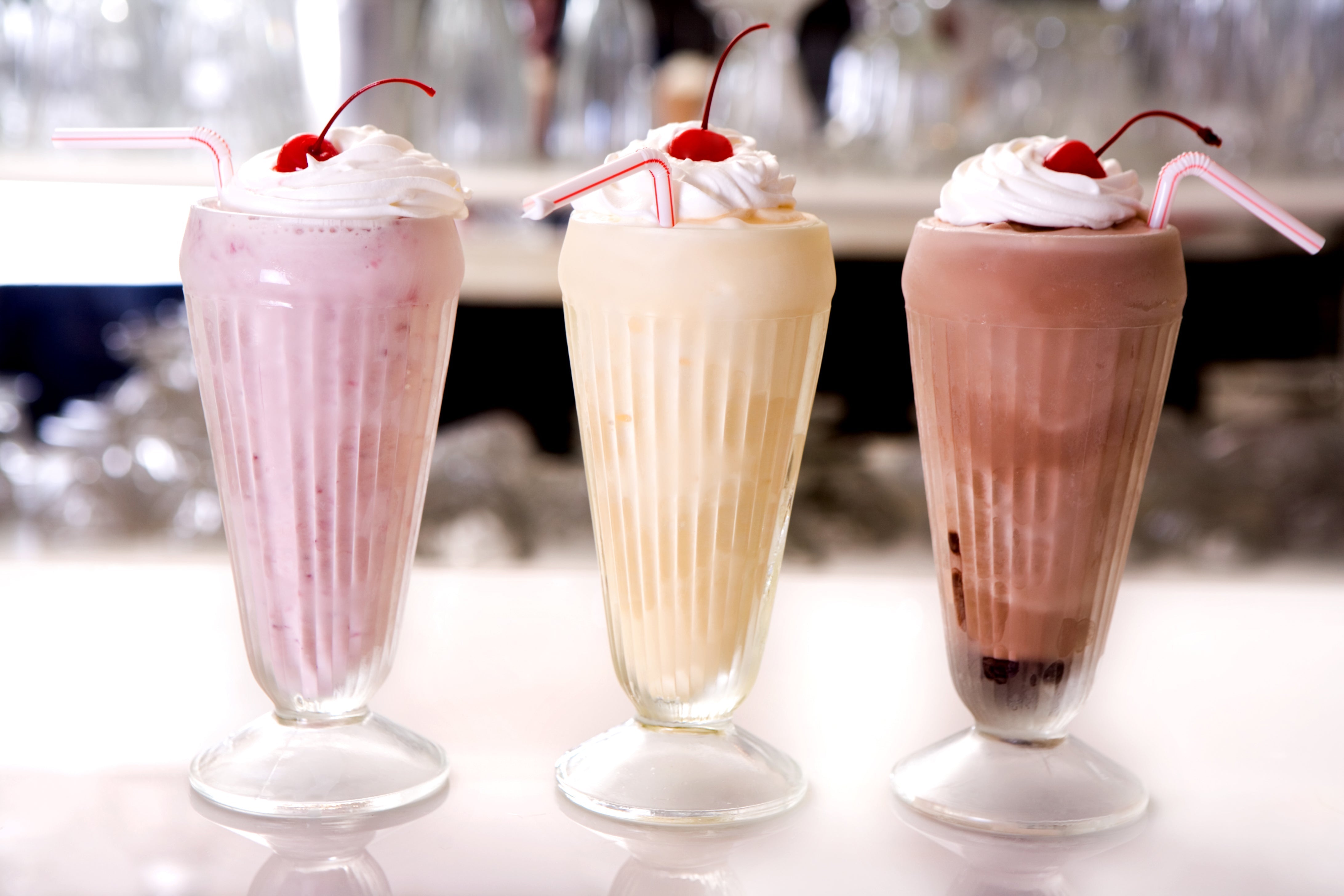 Easy Milkshake Recipe: How to Make a Milkshake in a Blender